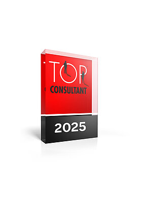 [Translate to Englisch:] Trophäe der Top Consultant Auszeichnung